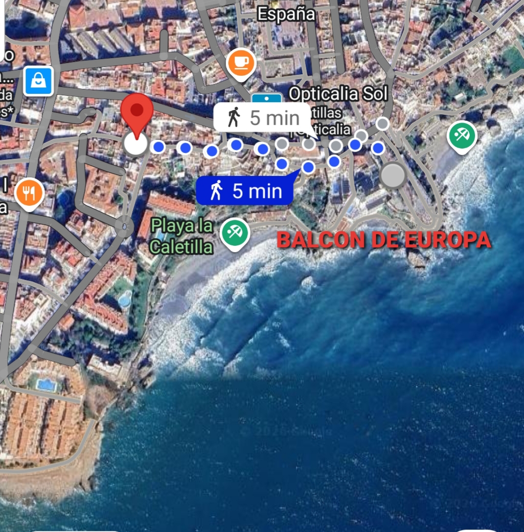 ÁTICO DE DOS DORMITORIOS AL LADO DEL BALCÓN DE EUROPA