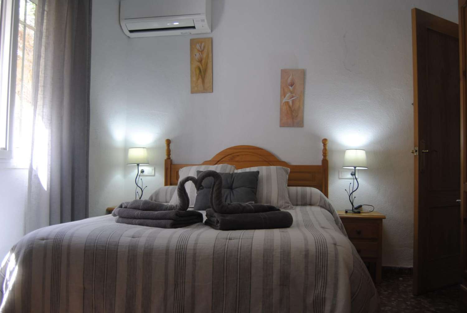 LANDHAUS MIT DREI SCHLAFZIMMERN IN TORROX MIT PRIVATEM POOL