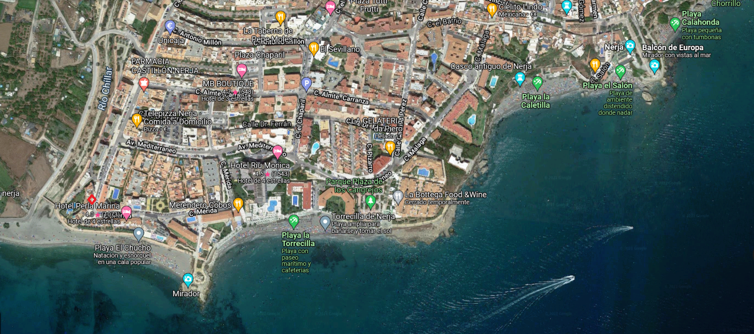 APARTAMENTO CON PISCINA COMUNITARIA JUNTO A PLAYA EL PLAYAZO