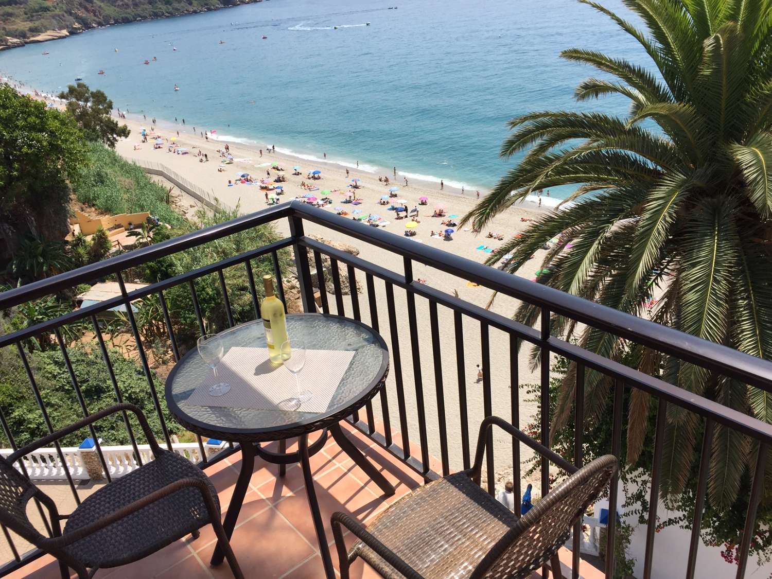 WOHNUNG MIT ZWEI SCHLAFZIMMERN IN ERSTER STRANDLINIE