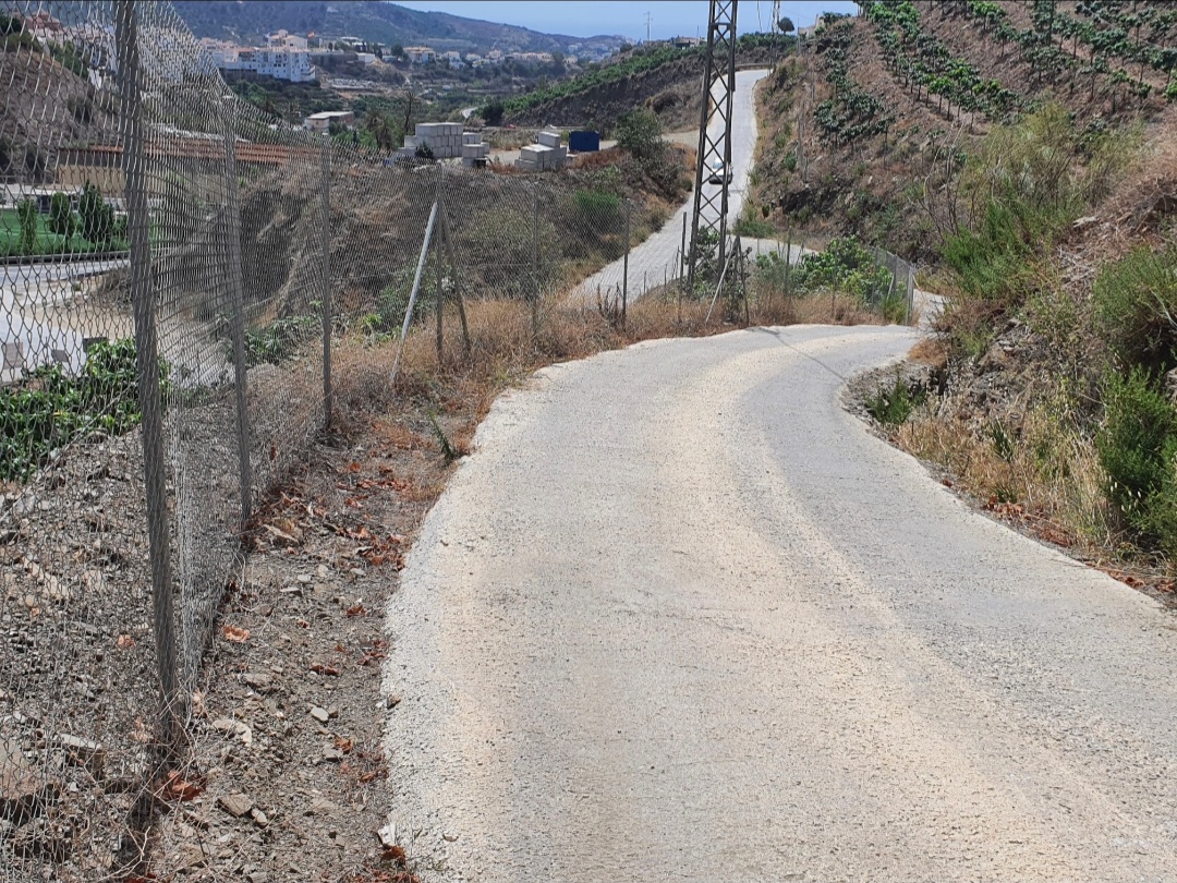TOMT PÅ 1500 METER 1,5 KM FRA TORROX