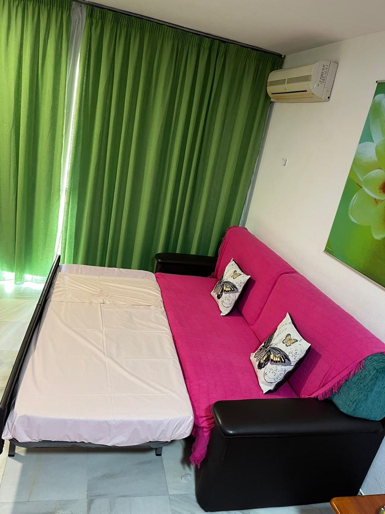 WOHNUNG IN ERSTER STRANDLINIE MIT GEMEINSCHAFTSPOOL