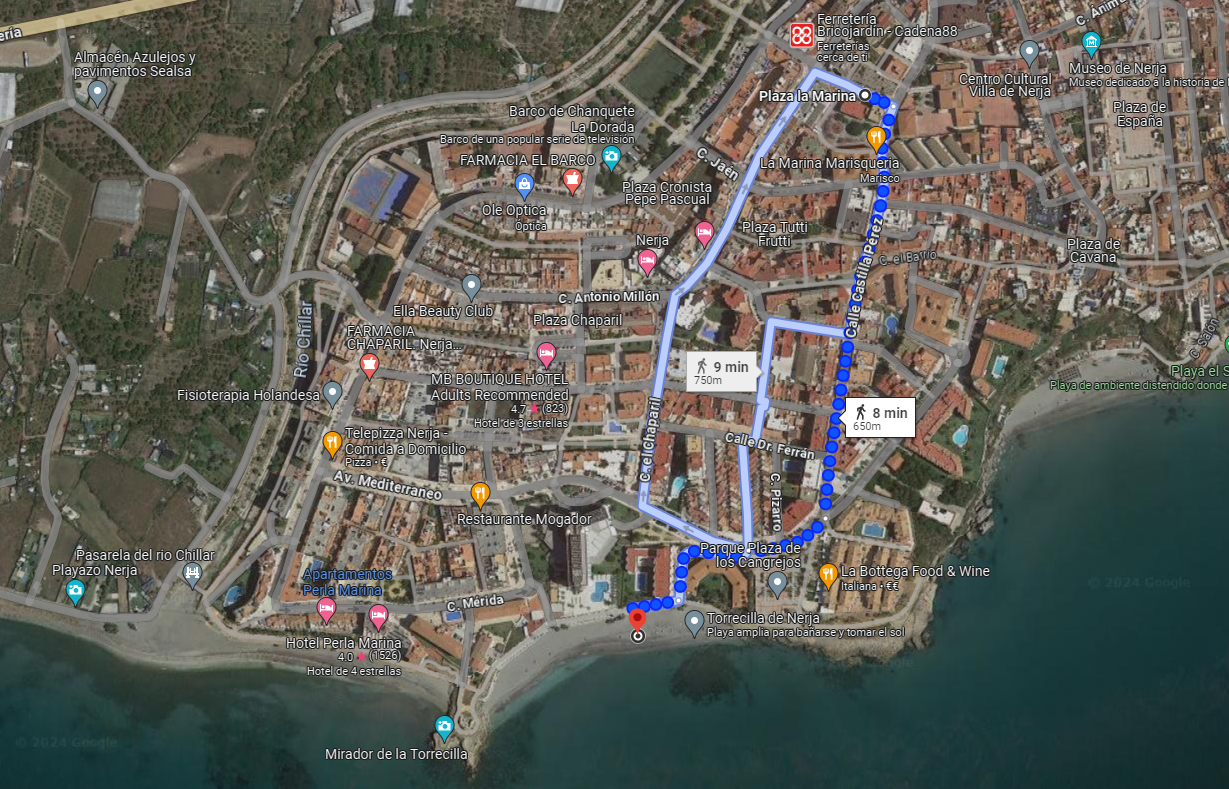 RUSTICO APARTAMENTO EN EL CENTRO DE NERJA