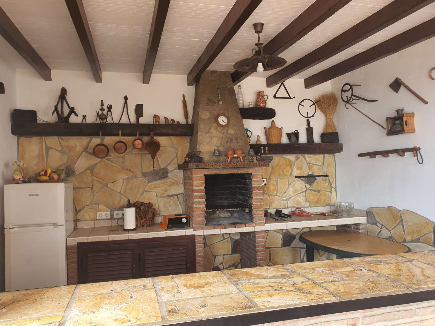 VILLA MIT DREI SCHLAFZIMMERN UND PRIVATEM POOL