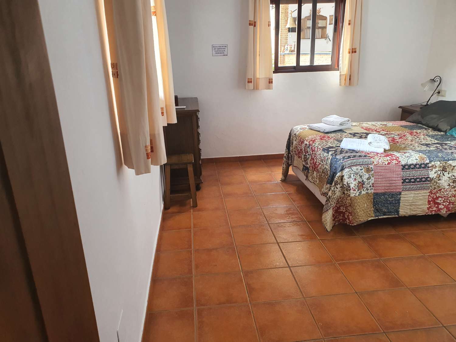 VILLA MIT DREI SCHLAFZIMMERN UND PRIVATEM POOL