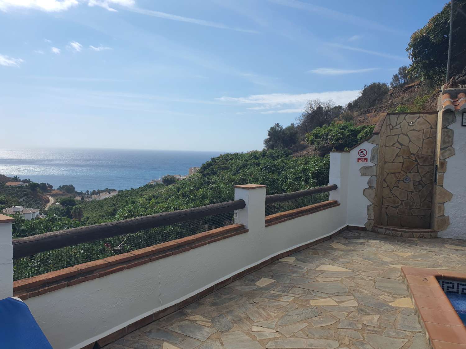 VILLA MIT DREI SCHLAFZIMMERN UND PRIVATEM POOL