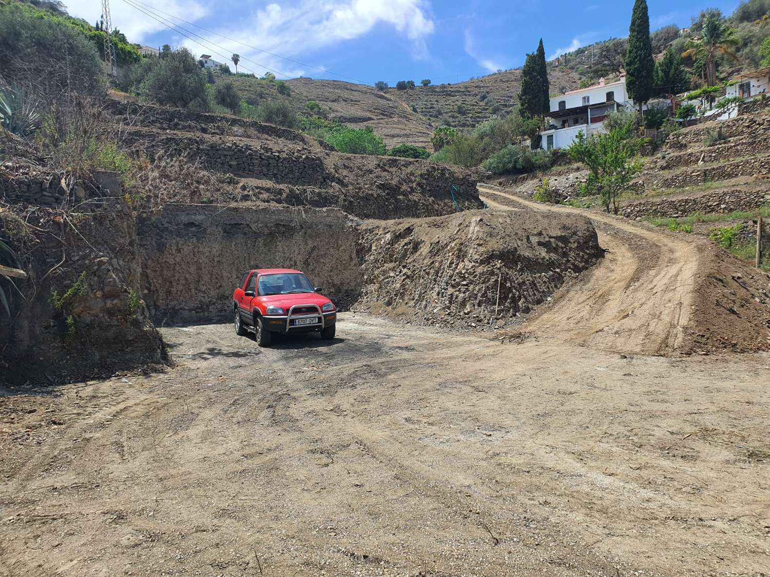 TERRAIN À VENDRE À 700 MÈTRES À TORROX