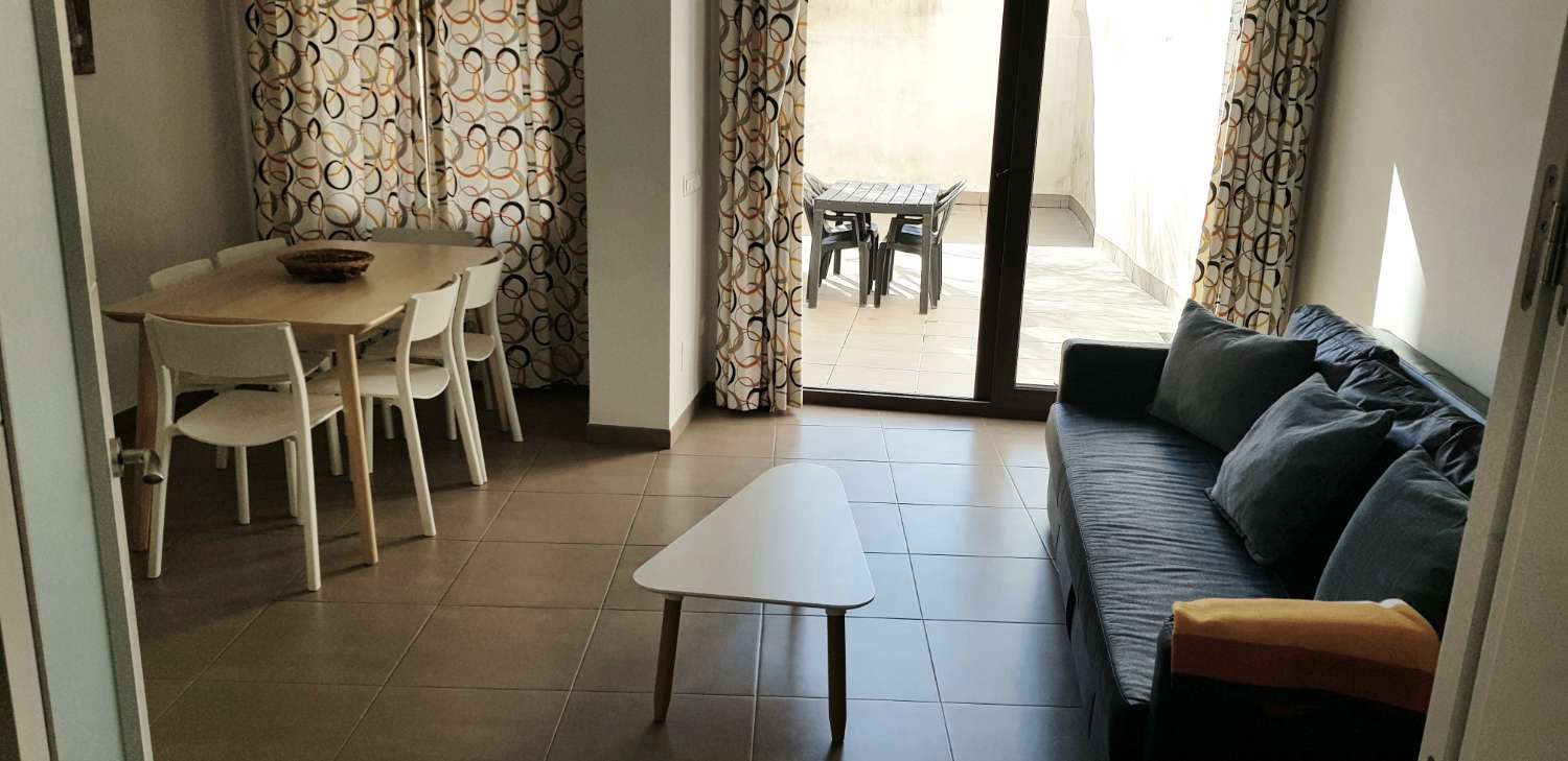 CASA DE PUEBLO CON PATIO