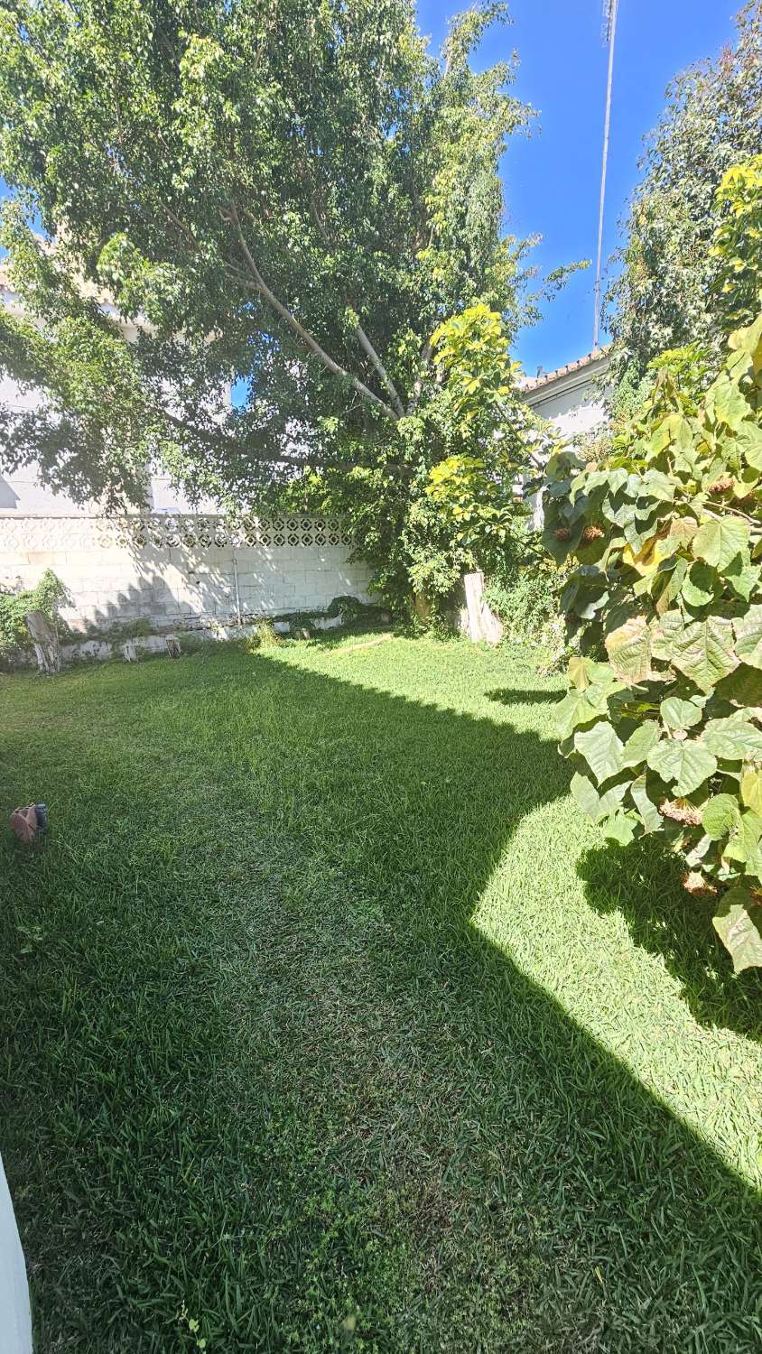 CASA ATALAYA  EN NERJA CON PISCINA