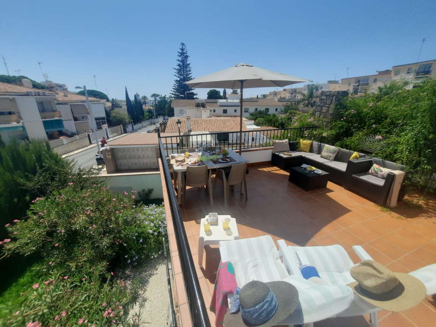 CASA ATALAYA  EN NERJA CON PISCINA