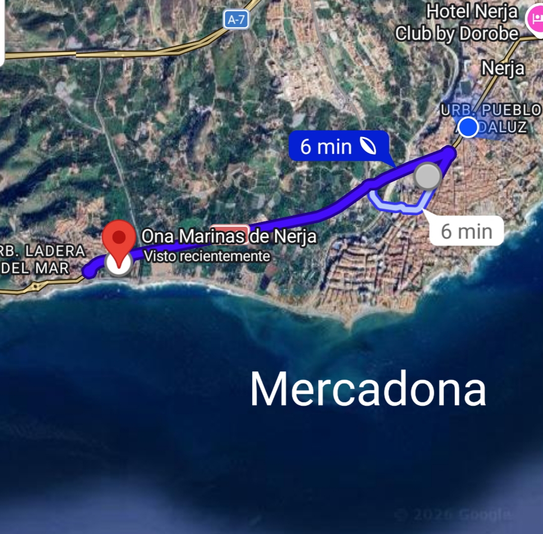 APARTAMENTO EN PLANTA BAJA CON PISCINA COMUNITARIA