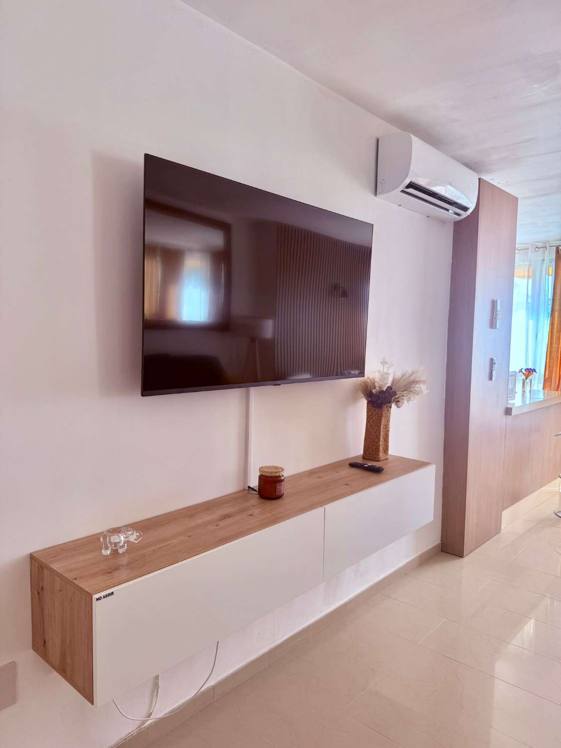 APARTAMENTO CON CAPACIDAD PARACUATRO PERSONAS EN TORROX COSTA