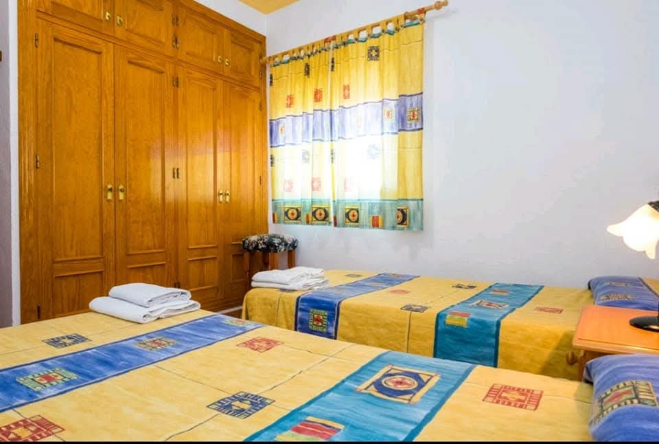 CASA DE CAMPO CON VISTAS AL MAR