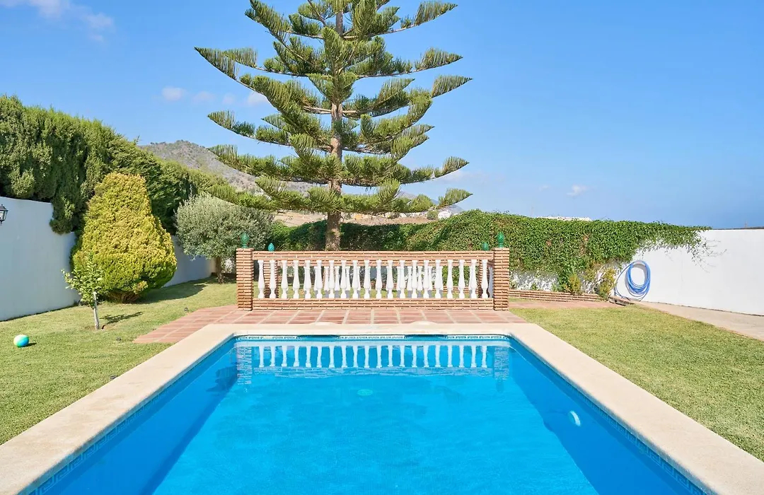 CASA DE CAMPO CON VISTAS AL MAR