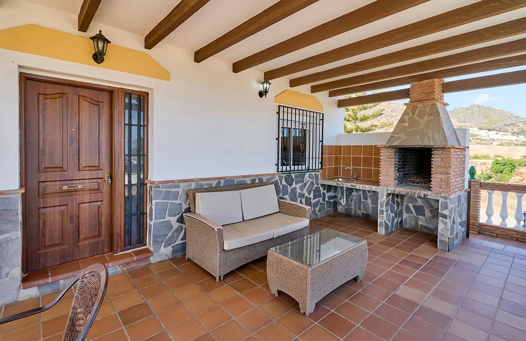 CASA DE CAMPO CON VISTAS AL MAR