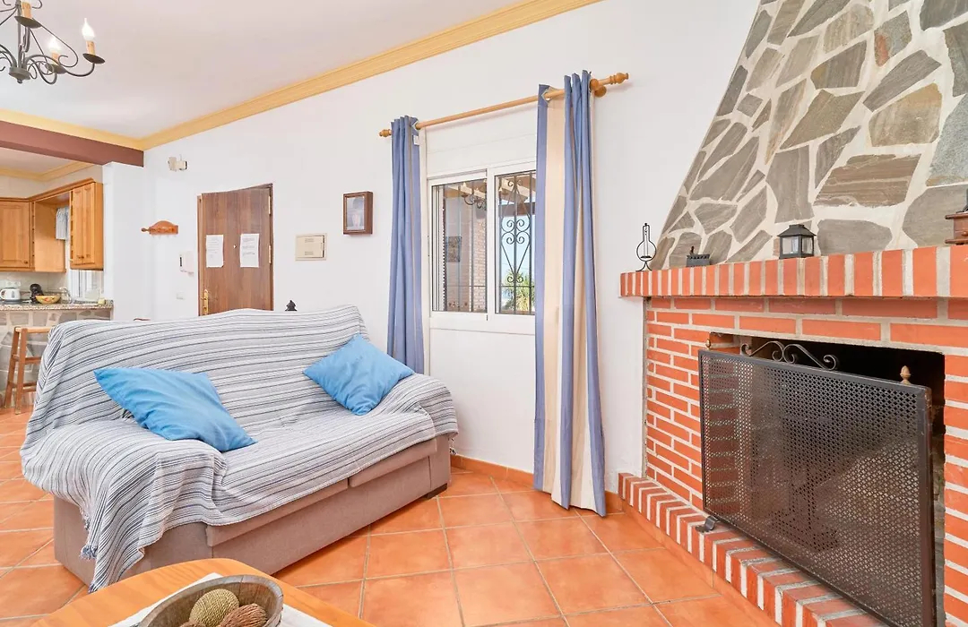 CASA DE CAMPO CON VISTAS AL MAR