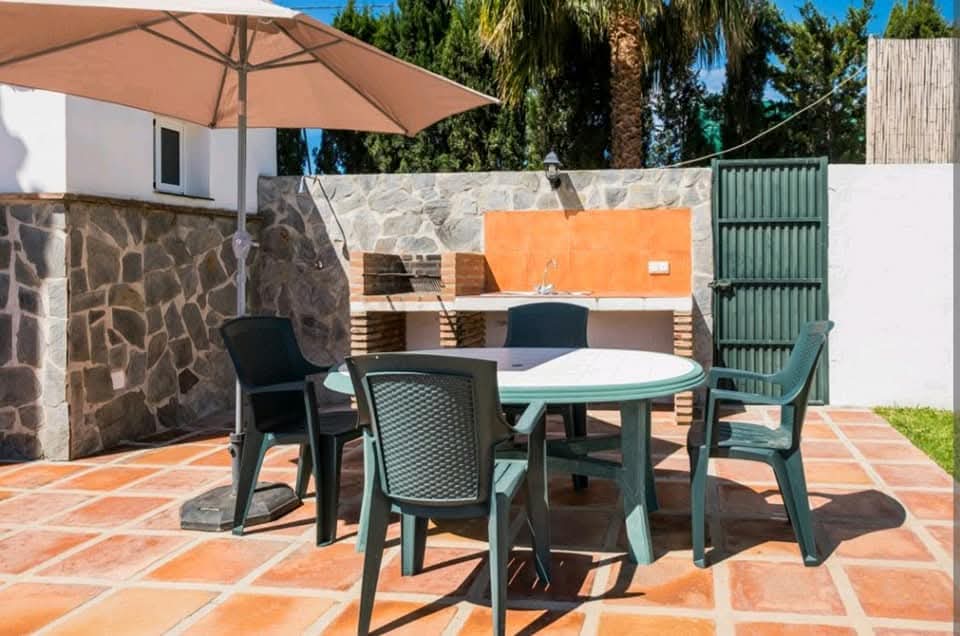 CASA DE CAMPO CON VISTAS AL MAR