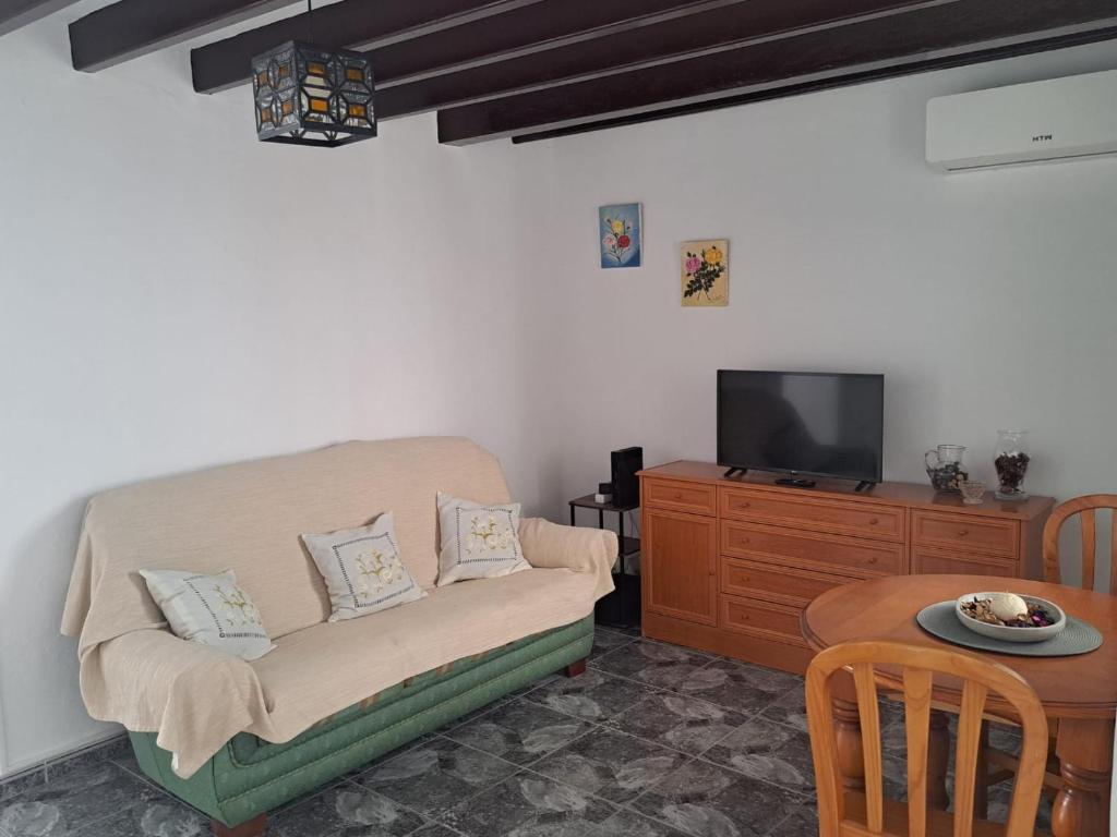 CASA DE PUEBLO CON DOS DORMITORIOS