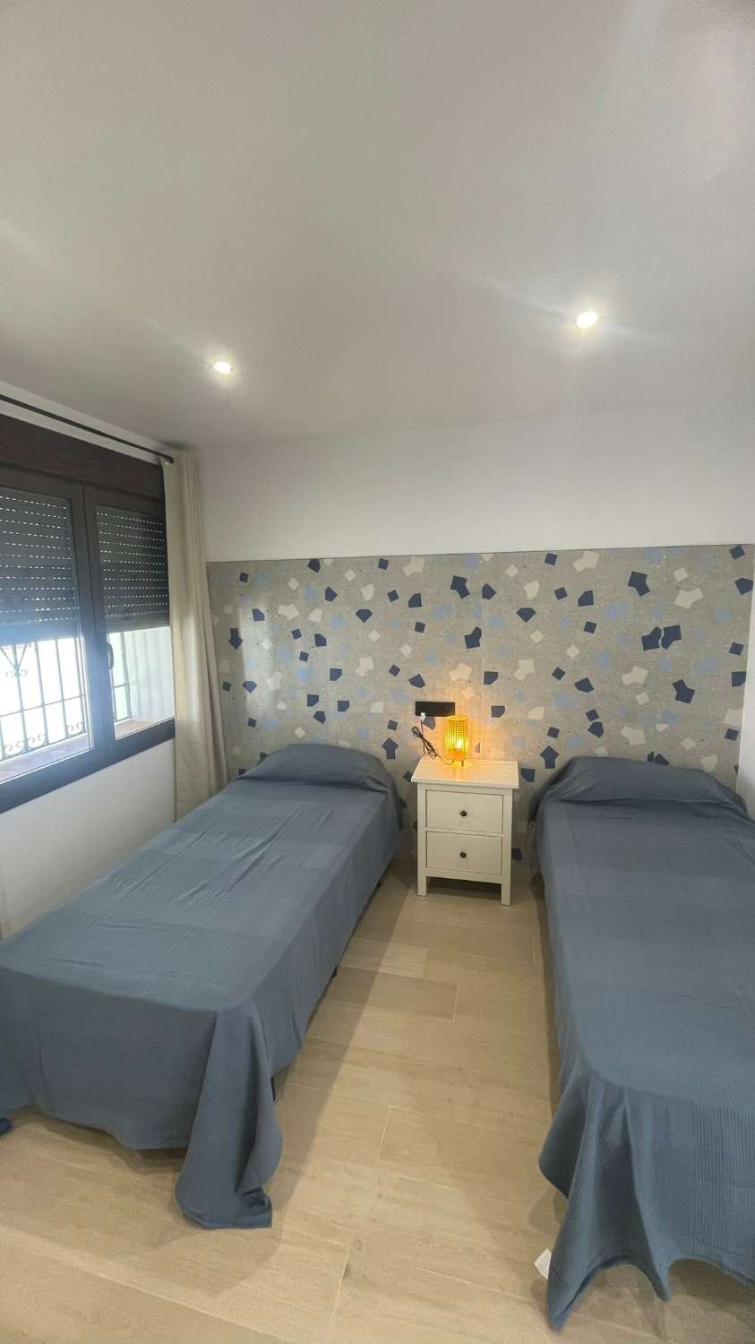 APARTAMENTO DOS DORMITORIOS CON PISCINA COMUNITARIA