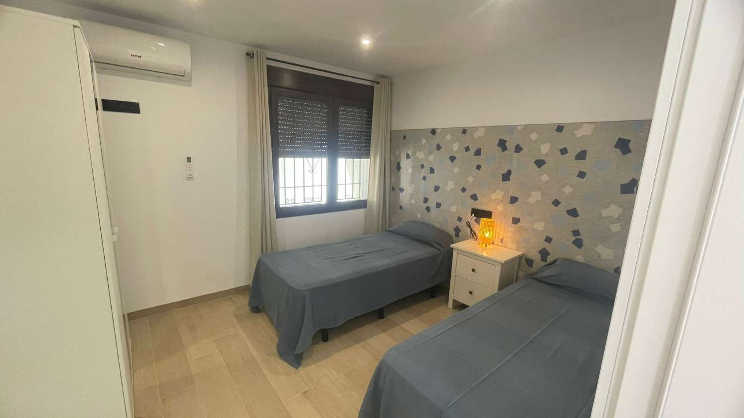 APARTAMENTO DOS DORMITORIOS CON PISCINA COMUNITARIA